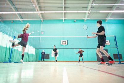 Hvilke badminton turneringer findes der